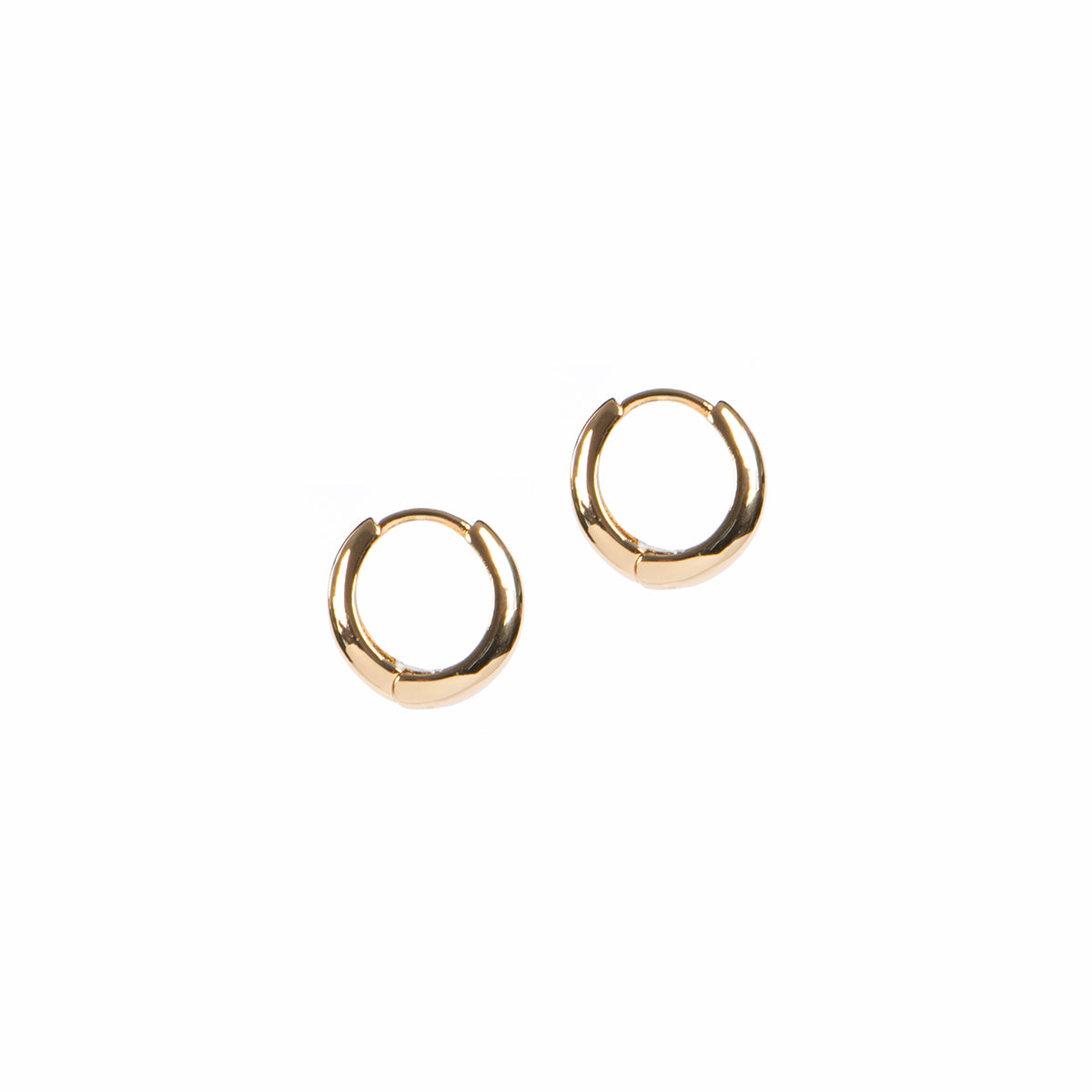 Boucles d'oreilles anneaux larges et lisses 13 mm placage or 14K Keira 10 or -2