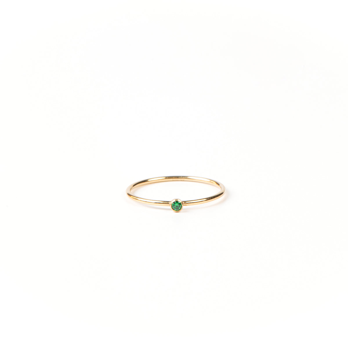 Bague fine lisse en or rempli 14K avec zircon vert hypoallergénique Florence 5-1