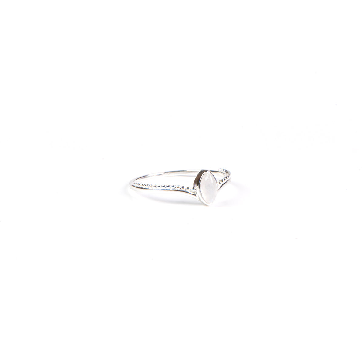 Bague argent sterling .925 design chevron avec pierre de lune arc-en-ciel - Simone 8-2