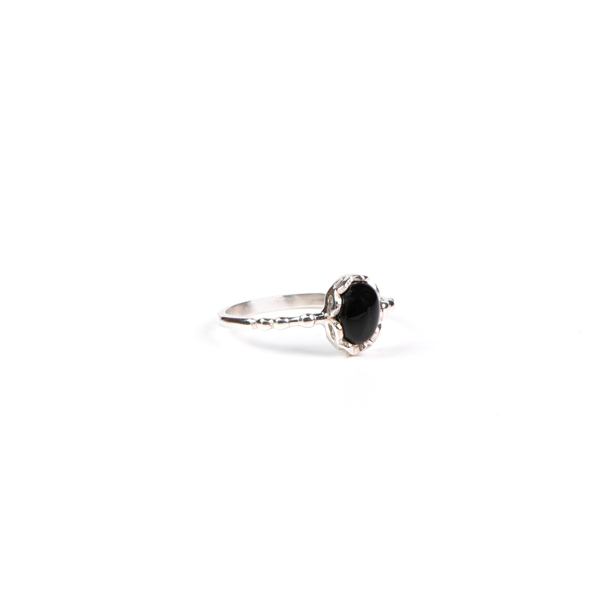 Bague travaillée en argent sterling .925 avec pierre sertie onyx noir - Simone 7-2