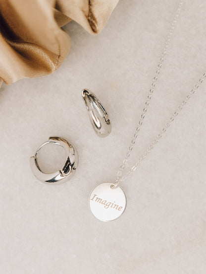 Boucles d'oreilles Keira et collier Elsa lifestyle fabriqués à Lévis - Kara Bijoux