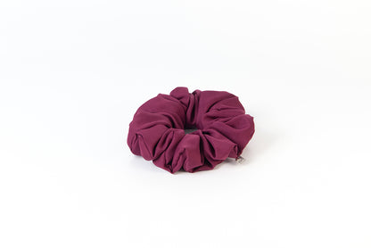 Chouchou Fiona 4 moyen en polyester couleur bourgogne fini mat