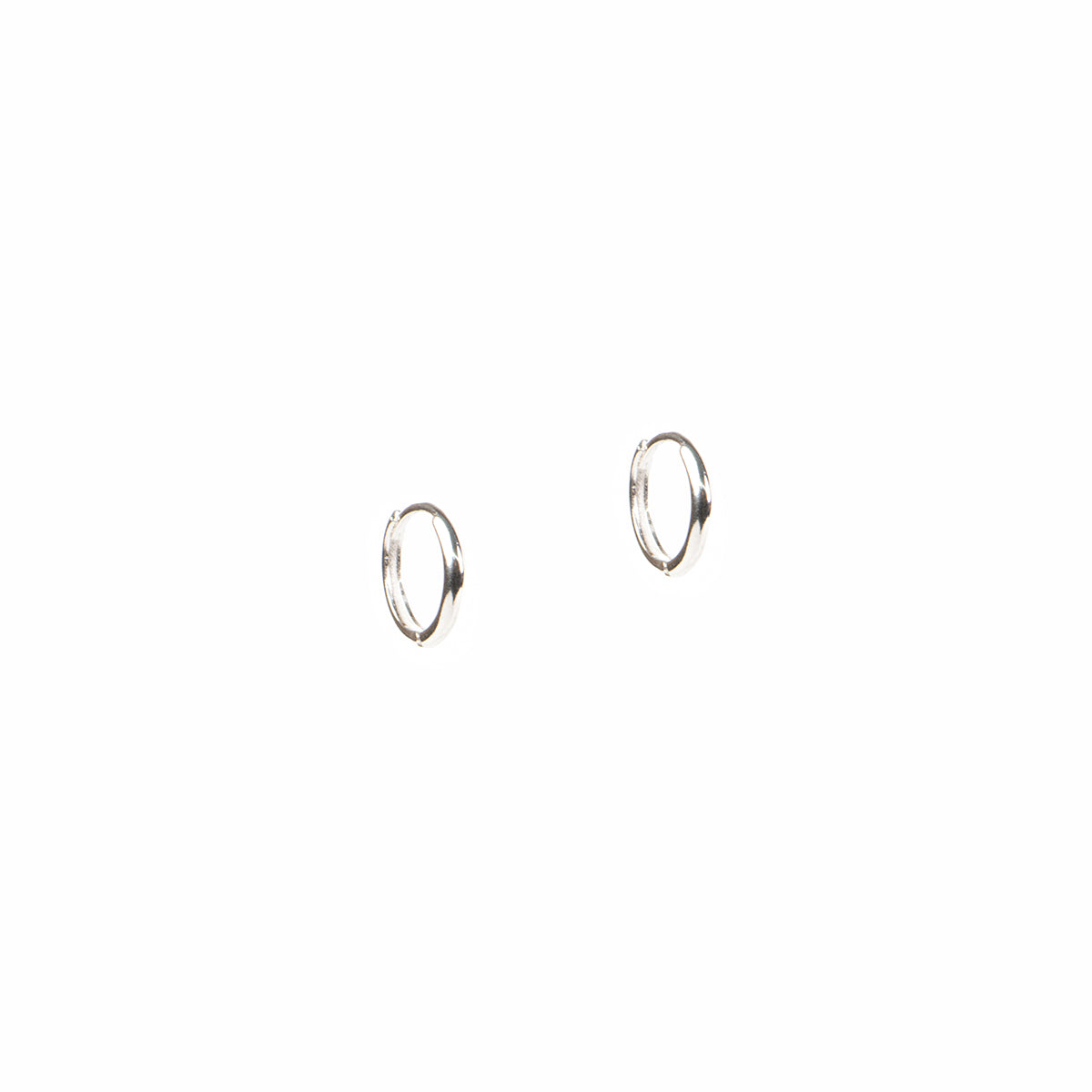Boucles d'oreilles mini anneaux fermés lisses en argent sterling .925 - Alice 7-1