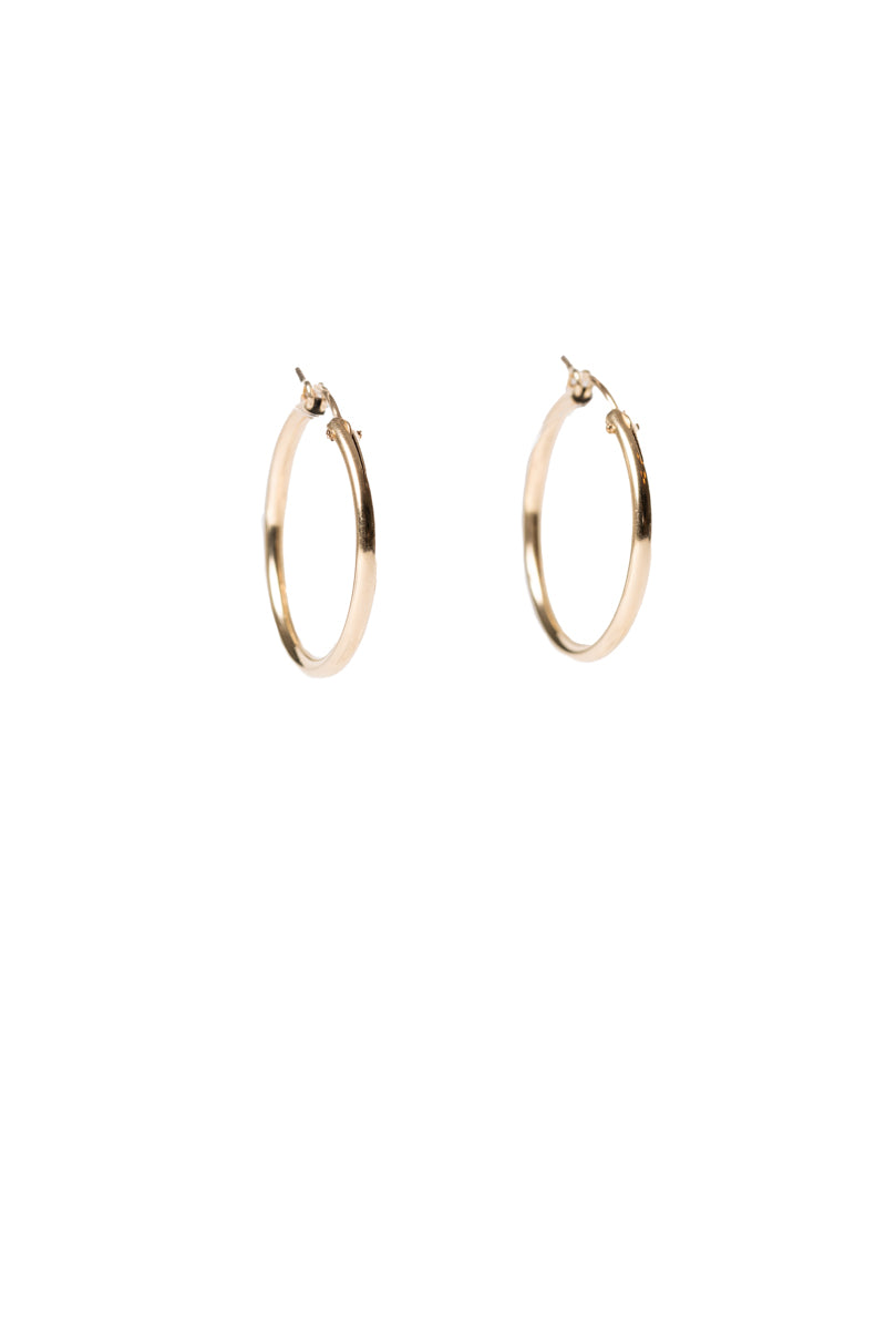 Boucles d'oreilles anneaux fermés 29 mm en or rempli 14K - Daphnée 4
