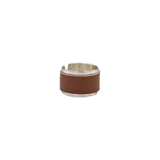 Bague jonc ouvert placage argent avec cuir de pomme rose blush - Kara x Sanana - Mélodie 3 grande