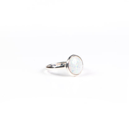 Bague argent sterling .925 avec pierre ronde opale blanche de synthèse - Simone 5-1