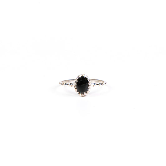 Bague travaillée en argent sterling .925 avec pierre sertie onyx noir - Simone 7-1