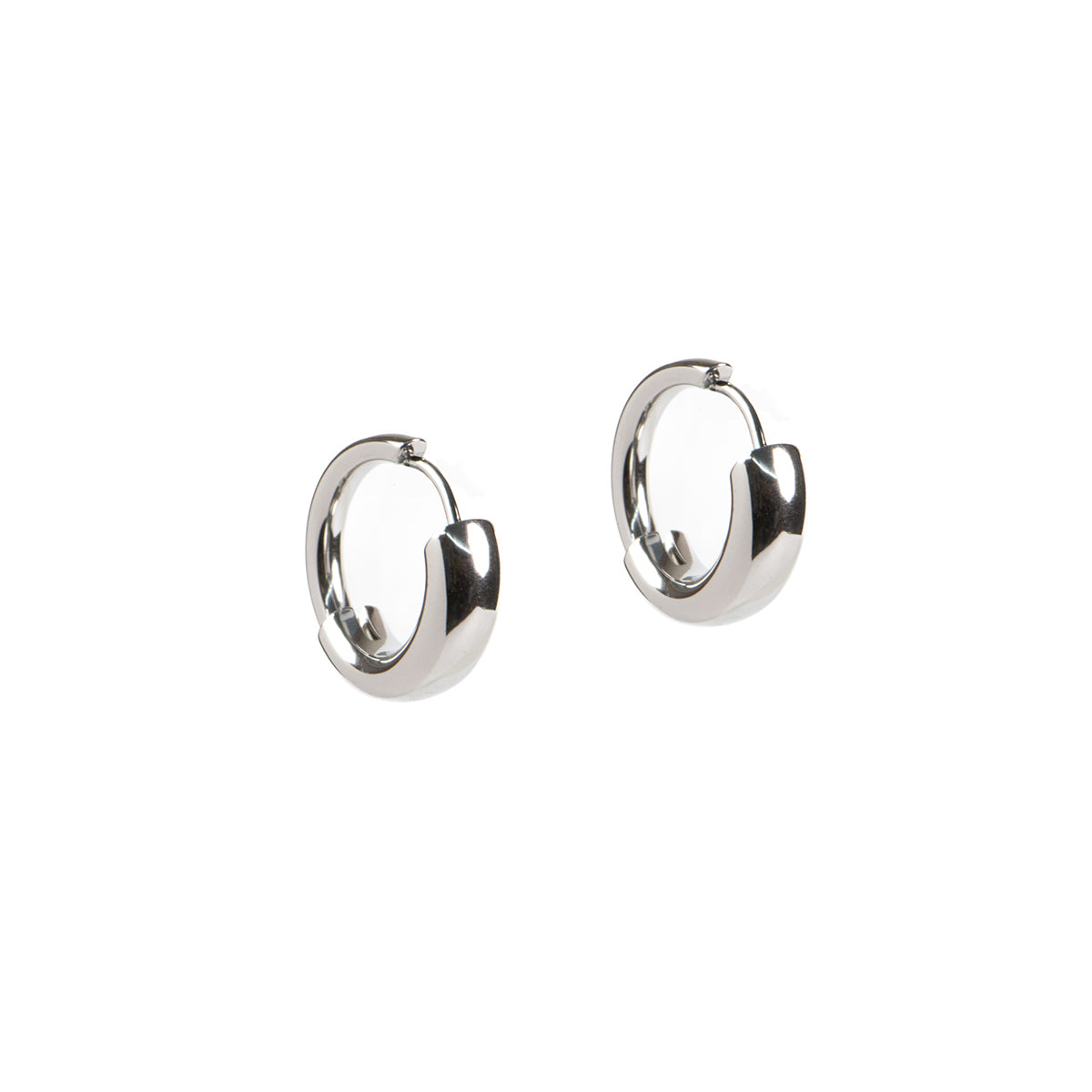 Boucles d'oreilles basiques anneaux larges au devant en acier inoxydable Alice 2 argent-1