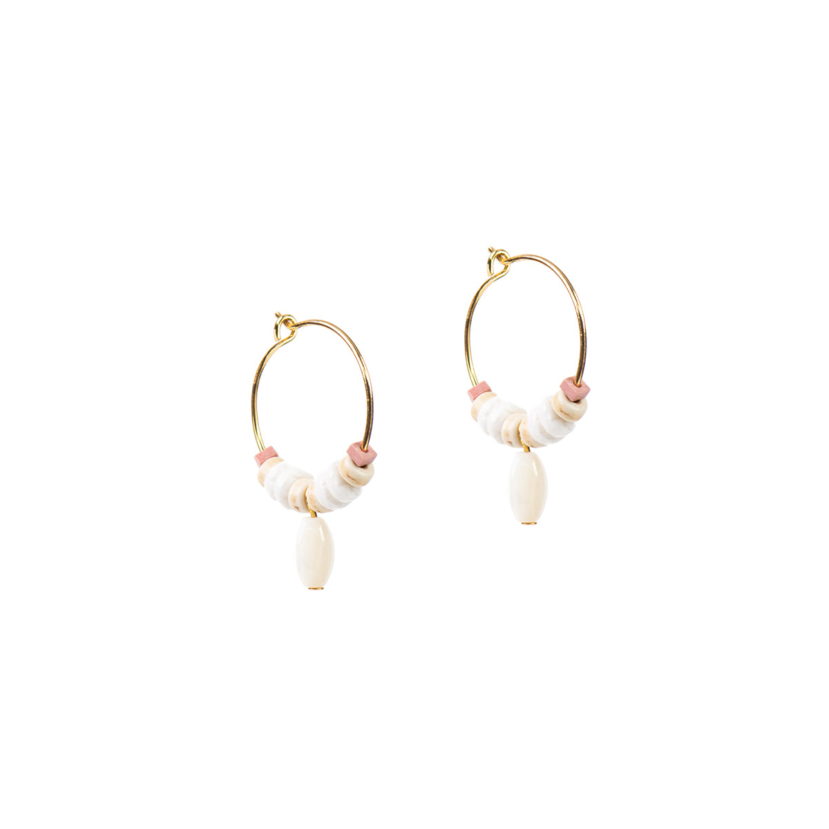 Boucles d'oreilles boho chic anneaux minces or avec billes coquillage - Mariana 3-1