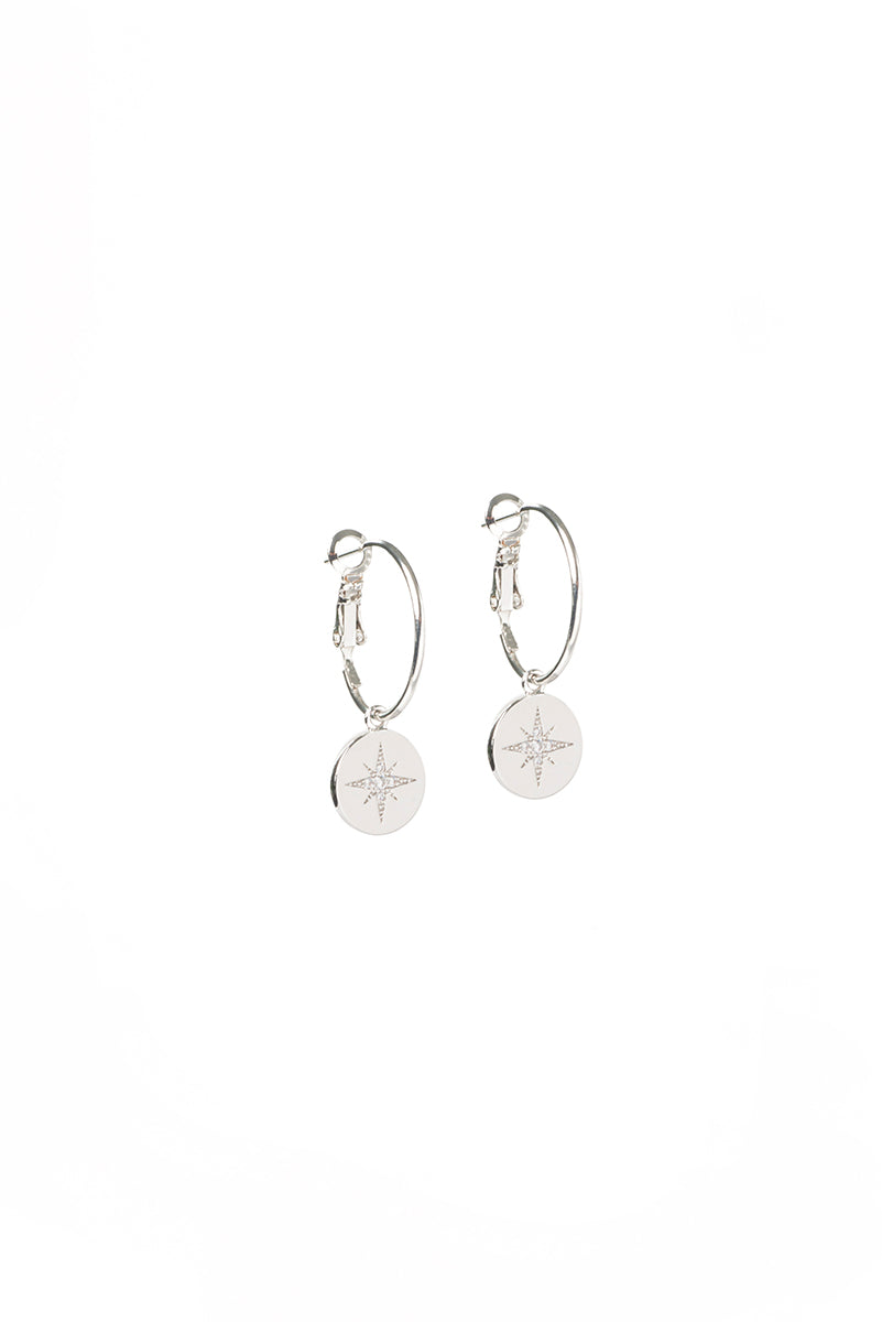 Boucles d'oreilles placage rhodium anneaux 20 mm avec médaillons boussole Millie 3