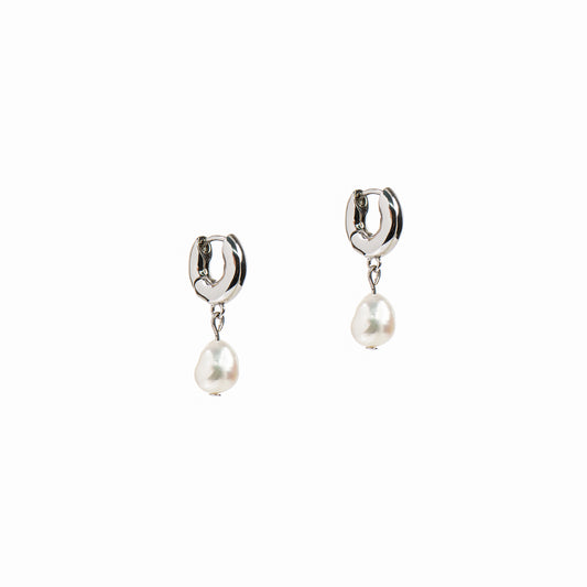 Boucles d'oreilles plaquées rhodium anneaux chunky avec perles d'eau douce - Raphaëlle 4-1