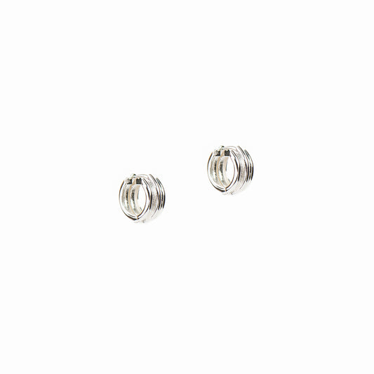 Boucles d'oreilles petits anneaux larges lignés placage argent Raphaëlle 6 argent-1