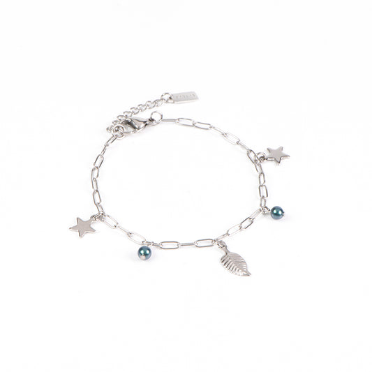 Bracelet à breloques en acier inoxydable avec perles vertes, étoiles et feuille - Juliana 3