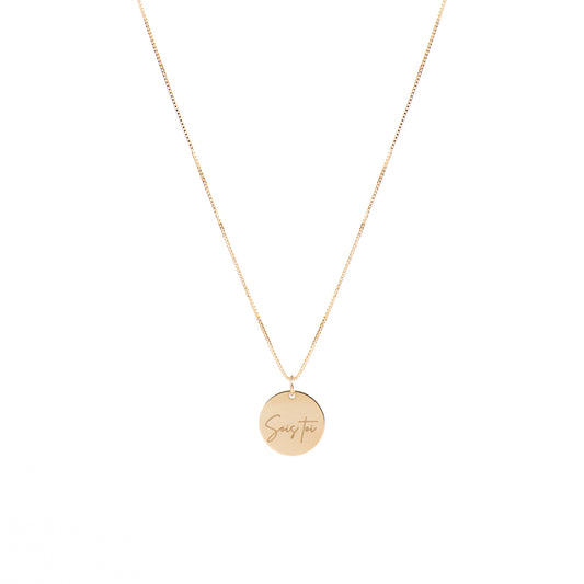 Collier délicat en or rempli 14K avec médaillon rond 15,9 mm gravé Sois toi - Kara 1-1