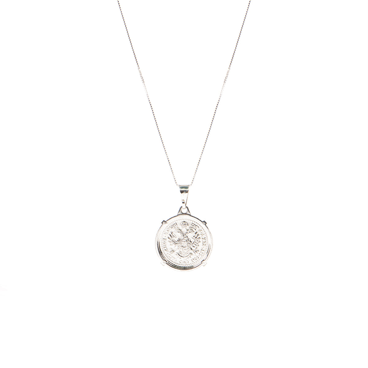 Collier délicat en argent sterling .925 et placage rhodium avec médaillon pièce de monnaie 3