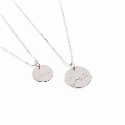 Colliers délicats argent sterling .925 avec médaillon rond 12.7 ou 15 mm gravé Sois toi - Kara 2