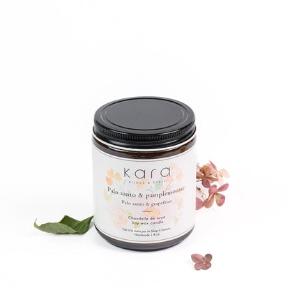 Chandelle de soya faite à la main avec mèche de coton - Palo santo & pamplemousse-lifestyle-2