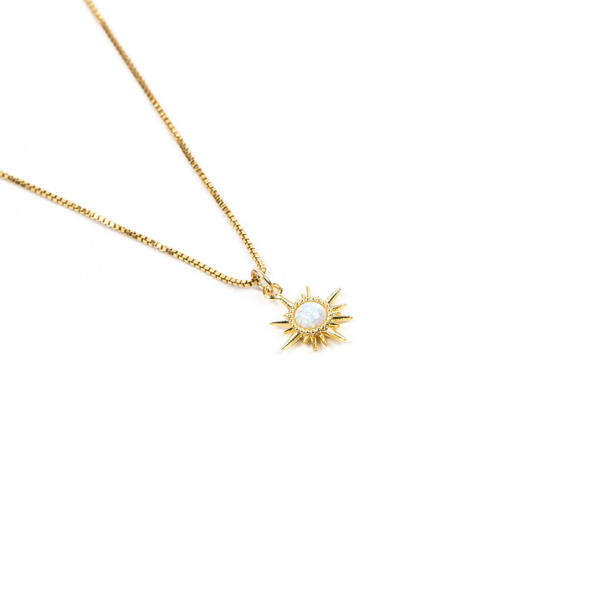 Collier délicat chaîne box or rempli 14K avec étoile-soleil opale créée en laboratoire- Sabrina 3-3