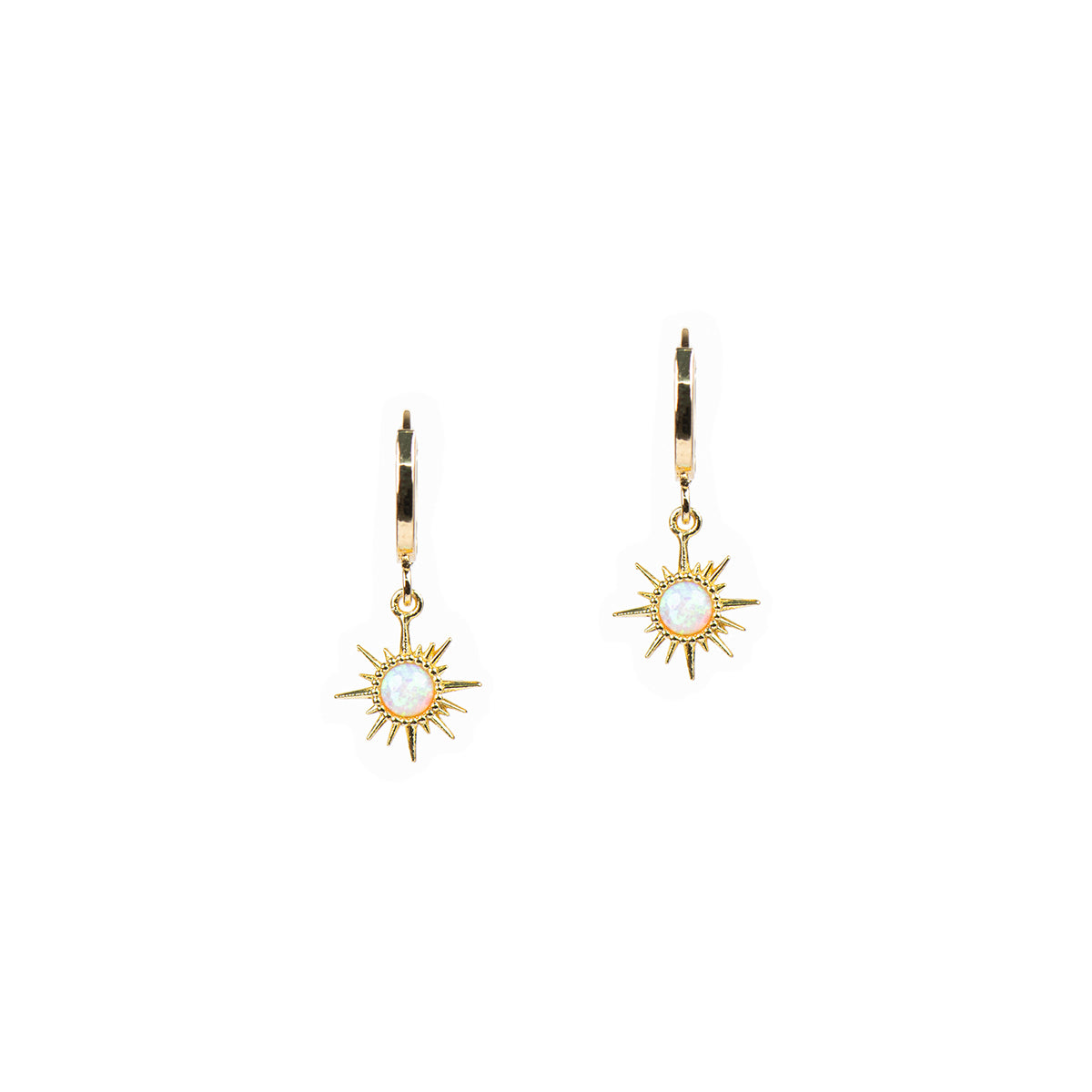 Boucles d'oreilles courtes plaquées or 14K avec étoile-soleil et pierre opale - Sabrina 3-2