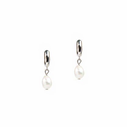 Boucles d'oreilles plaquées rhodium anneaux chunky avec perles d'eau douce - Raphaëlle 4-2