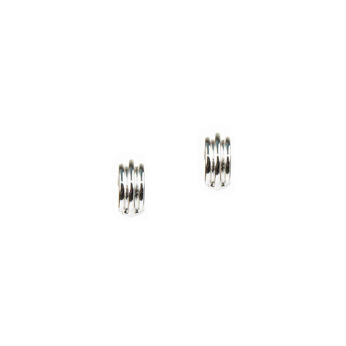 Boucles d'oreilles petits anneaux larges lignés placage argent Raphaëlle 6 argent-2