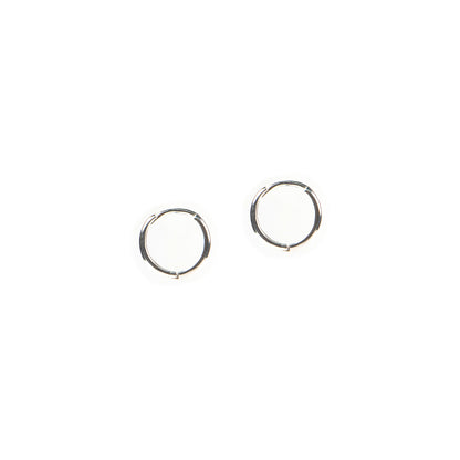 Boucles d'oreilles mini anneaux fermés lisses en argent sterling .925 - Alice 7-2