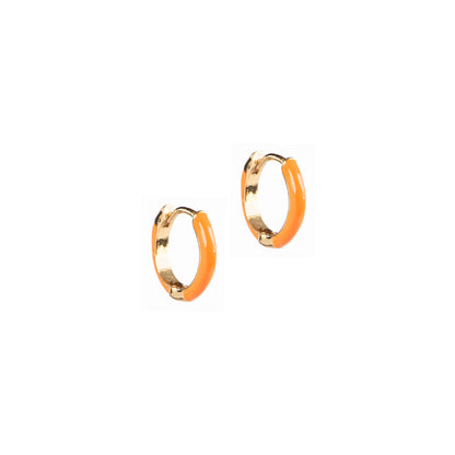 Boucles d'oreilles mini anneaux lisses plaqués or 14K avec émail coloré Ivy 5 orange-1
